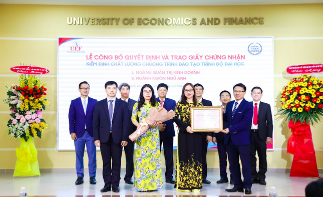 Trường ĐH Kinh tế - Tài chính TP. HCM đạt kiểm định chất lượng đào tạo hai chương trình ảnh 1