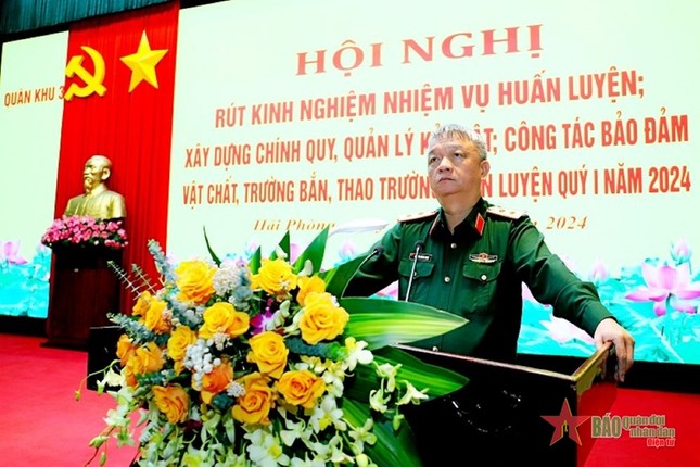 Thủ tướng bổ nhiệm hai Phó Tổng Tham mưu trưởng QĐND Việt Nam ảnh 2