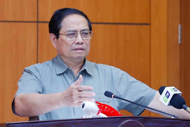 Thủ tướng: Nghiên cứu làm ngay tuyến đường 10 làn xe kết nối Hưng Yên với Thái Bình ảnh 1