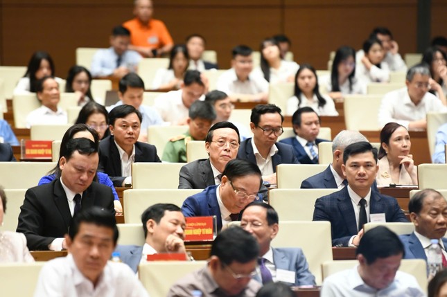 Chủ tịch Quốc hội: 'Có luật mới ban hành 1 năm đã phải sửa 2 lần'- Ảnh 2.