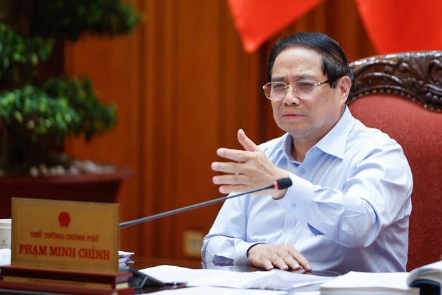 Thủ tướng: Để buôn lậu, làm trăm tấn hàng giả mà cơ quan chức năng không biết ảnh 1