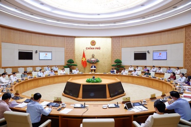 Thủ tướng: Nghiên cứu mở rộng chính sách nhà ở xã hội cho các gia đình đông con ảnh 2