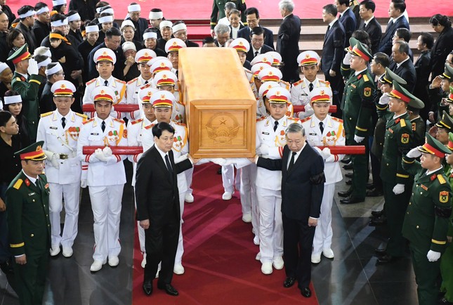 Chủ tịch nước Lương Cường: Đồng chí Trần Đức Lương suốt đời tận tụy vì nước, vì dân ảnh 2