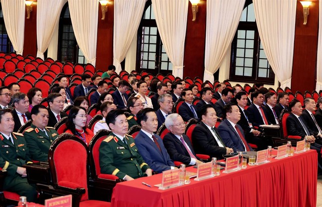 Khai giảng Lớp bồi dưỡng, cập nhật kiến thức, kỹ năng với cán bộ quy hoạch Ủy viên Trung ương Đảng khóa XIV ảnh 2