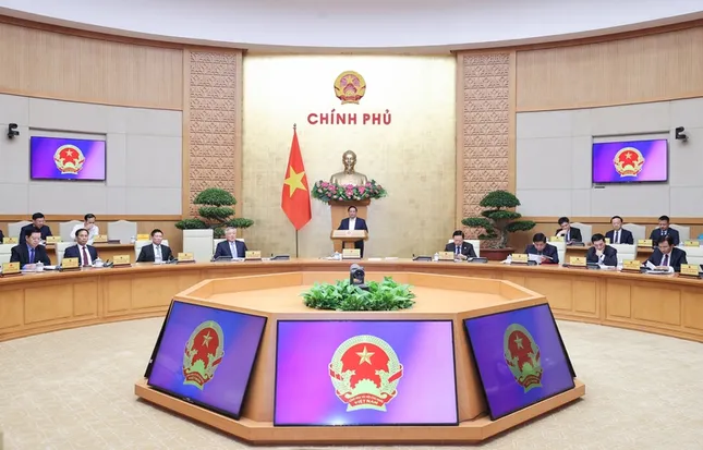 Thủ tướng: Khẩn trương trình Quốc hội phương án về trụ sở dôi dư ảnh 2