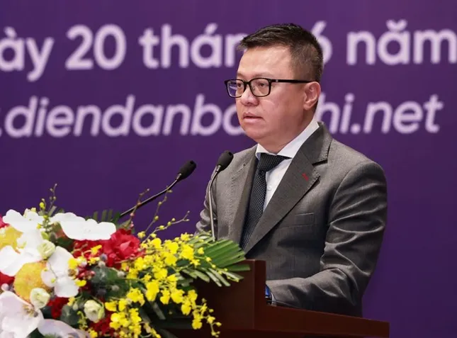 Nhà báo Lê Quốc Minh: Báo chí phải mang lại giá trị sâu sắc, đáng tin cậy nhất ảnh 1