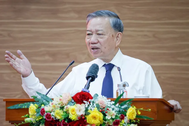 Tổng Bí thư Tô Lâm ký quyết định thành lập đảng bộ các tỉnh, thành mới ảnh 1