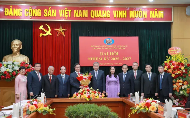 Đại hội Chi bộ Văn phòng Tổng Bí thư nhiệm kỳ 2025 - 2027 ảnh 3