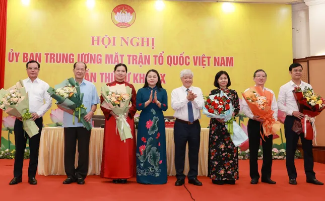Hiệp thương cử 6 Phó Chủ tịch Uỷ ban Trung ương Mặt trận Tổ quốc Việt Nam ảnh 1