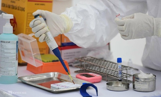 TPHCM: Truy vết các địa điểm liên quan nhóm người nhập cảnh 'chui' mắc COVID-19 ảnh 1