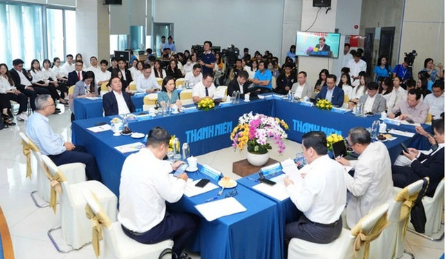 Doanh nghiệp vật vã trong nắng hạn vừa gặp 'cơn mưa rào' ảnh 1