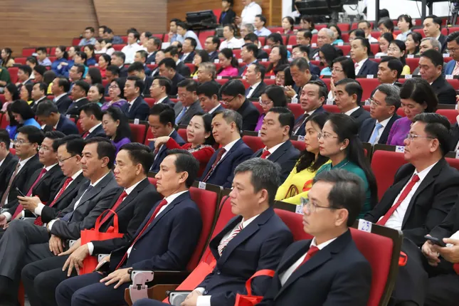 Tổng Bí thư: Hoàn thiện nền hành chính hiện đại để mọi lợi ích thuộc về nhân dân ảnh 2