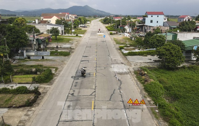 Gần 40 tỷ đồng thảm nhựa 3km quốc lộ 1A ở Hà Tĩnh ảnh 1