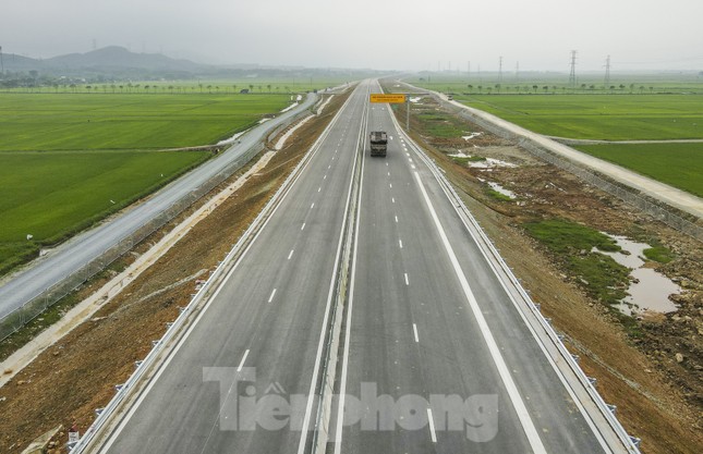 Đồng loạt khánh thành, khởi công, thông xe nhiều dự án trọng điểm ảnh 13
