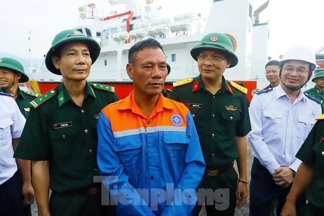 Thuyền viên tàu chở than bị chìm bàng hoàng kể 15 giờ vật lộn giữa đại dương ảnh 2