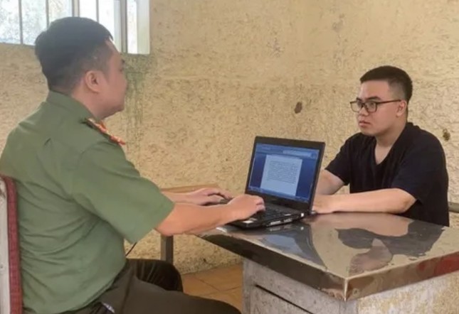 Nam sinh xâm nhập Cổng thông tin dịch vụ công Hà Tĩnh, đánh cắp hơn 7.000 dữ liệu ảnh 1