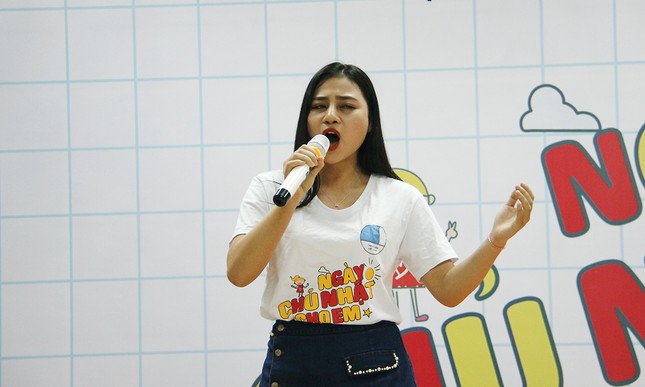 Mang niềm vui đến với các bệnh nhi tại bệnh viên Đa khoa Phố Nối ảnh 3
