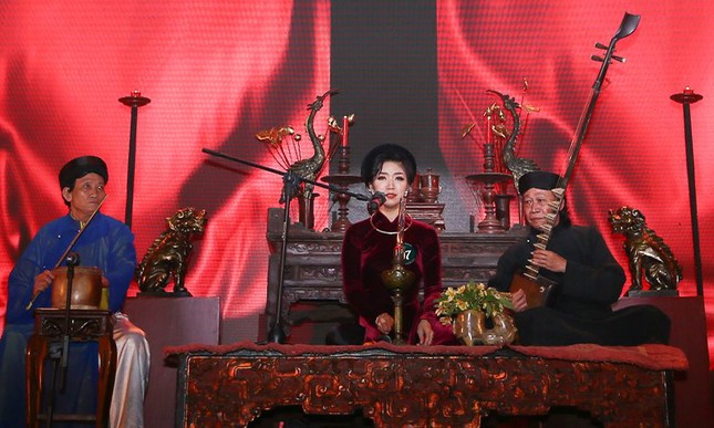 Nữ sinh mạnh mẽ bên voi Tây Nguyên trong chung kết Miss DAV 2018 ảnh 5