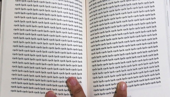 Ngã ngửa những trang sách chỉ một từ 'ha' ảnh 5
