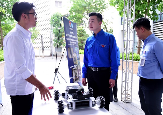 Robot chạy theo người, UAV lấy cảm hứng từ cò trắng Việt Nam ảnh 9