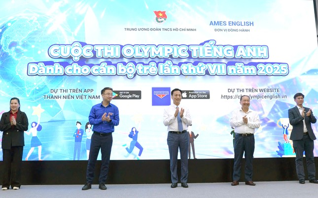 Bật mí câu hỏi, chủ đề cuộc thi Olympic tiếng Anh dành cho cán bộ trẻ 2025 ảnh 1