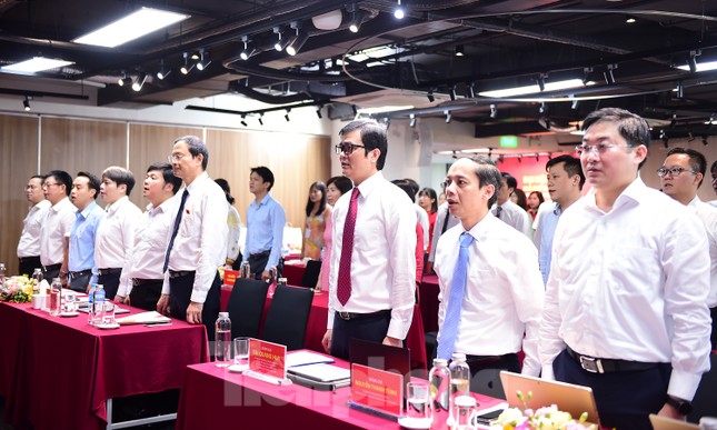 Cơ chế khuyến khích cán bộ, đảng viên luôn nghĩ đến đổi mới, sáng tạo ảnh 2