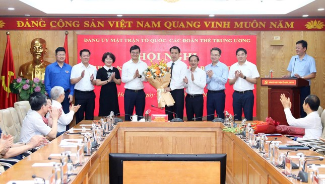 Anh Ngô Văn Cương được điều động, chỉ định làm Phó Bí thư chuyên trách Đảng ủy MTTQ, các đoàn thể Trung ương ảnh 6