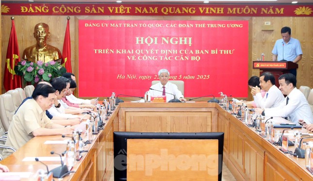 Anh Ngô Văn Cương được điều động, chỉ định làm Phó Bí thư chuyên trách Đảng ủy MTTQ, các đoàn thể Trung ương ảnh 1