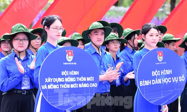 Tuổi trẻ Hà Nội ra quân 10 đội hình tình nguyện chuyên trong Chiến dịch Hè 2025 ảnh 7