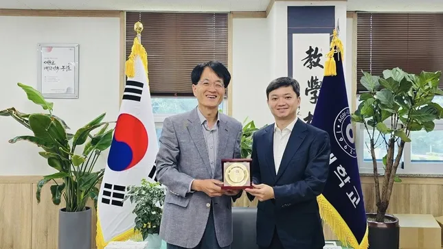 Thanh niên Việt Nam tham dự chương trình đào tạo nông nghiệp tiên tiến, giao lưu tại Hàn Quốc ảnh 1