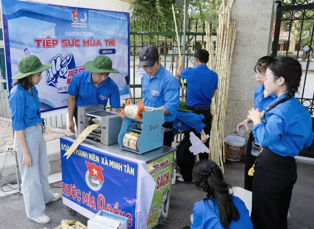 Đón tiếp sĩ tử như con em trong nhà ảnh 3