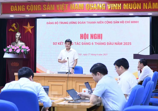 Người đứng đầu cấp ủy phải là trung tâm của đoàn kết ảnh 1