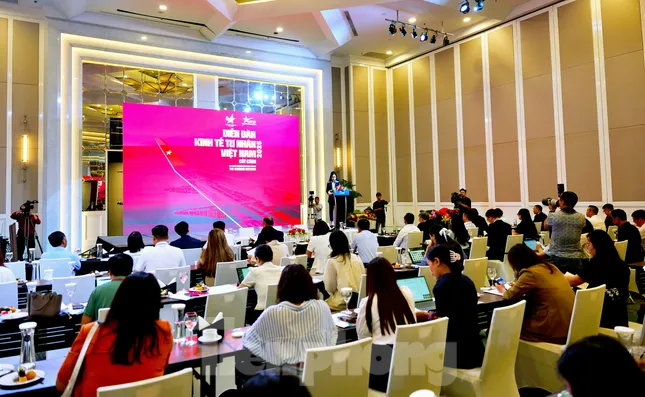 Diễn đàn Kinh tế tư nhân Việt Nam 2025: Lan tỏa tinh thần kiến quốc bằng hành động ảnh 1