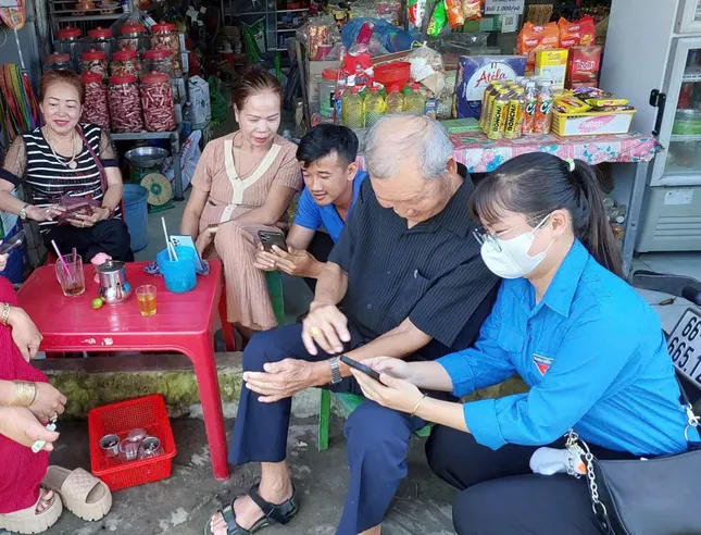 Hàng triệu người dân được hướng dẫn kỹ năng số, sử dụng dịch vụ công ảnh 1