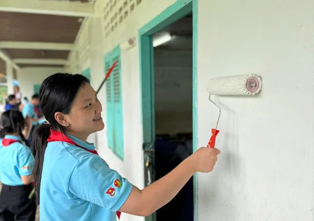 Bí thư Trung ương Đoàn chào xã giao Bí thư, Tỉnh trưởng Viêng Chăn ảnh 3