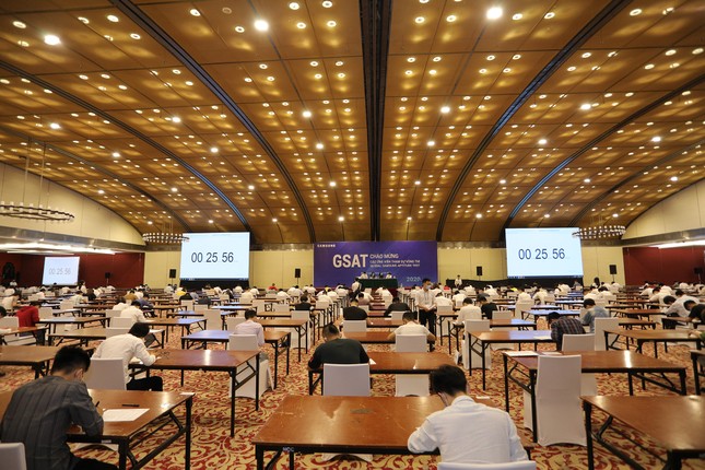 Hơn 2 nghìn cử nhân tốt nghiệp Đại học tham gia kỳ thi tuyển dụng ảnh 4