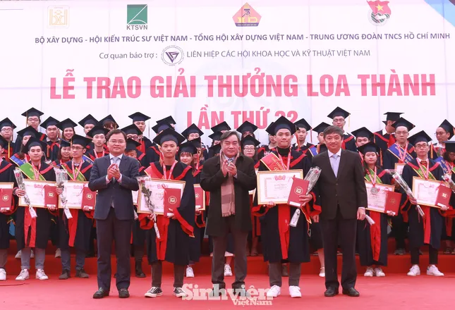 Vinh danh những đồ án tốt nghiệp xuất sắc của sinh viên ngành Kiến trúc và Xây dựng ảnh 1