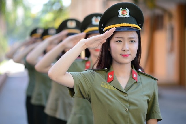 Những tiêu chuẩn chính trị bắt buộc trong các trường Công an nhân dân ảnh 1
