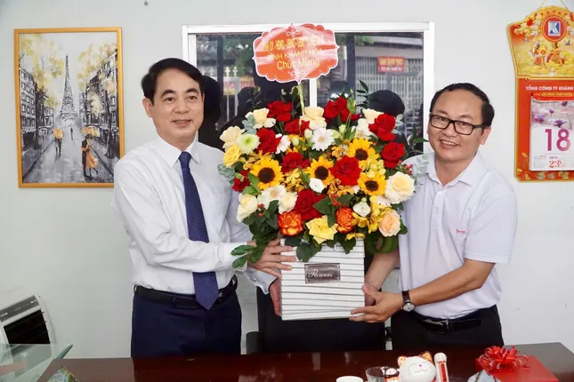 Bí thư Khánh Hòa đánh giá cao vai trò tiên phong của báo Tiền Phong trong phản biện xã hội ảnh 3