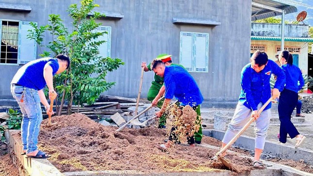 Ninh Thuận: 90 ngày đêm chung tay xóa nhà tạm, nhà dột nát ảnh 1