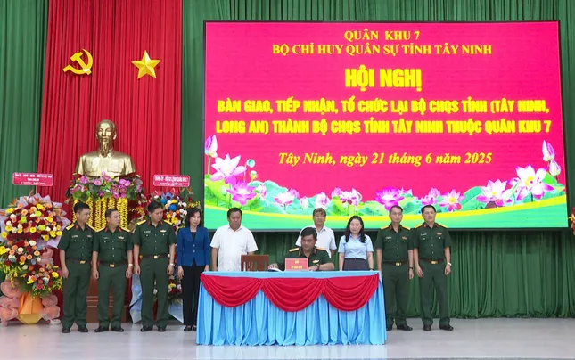 Tổ chức lại Bộ Chỉ huy Quân sự tỉnh Tây Ninh ảnh 1