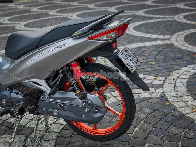 Những chiếc xe độ ấn tượng của biker Việt năm 2021 ảnh 3
