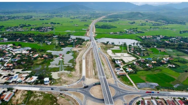 Đồng loạt khánh thành, khởi công, thông xe nhiều dự án trọng điểm ảnh 18
