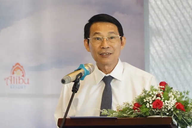 Chủ tịch và hai Phó Chủ tịch UBND tỉnh Khánh Hòa xin nghỉ hưu trước tuổi ảnh 3