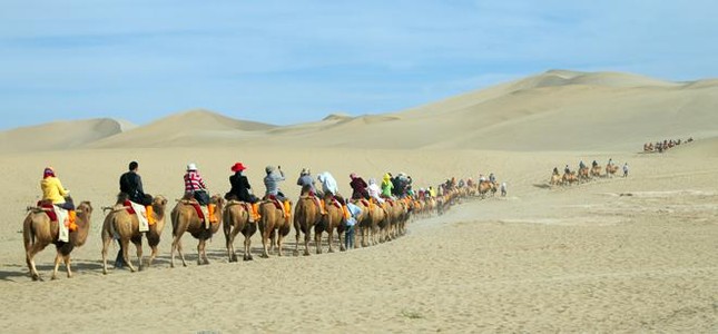 Vì sao con đường tơ lụa là hành trình nguy hiểm?