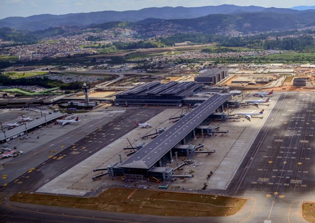 Brazil là một trong những nước có số lượng...?