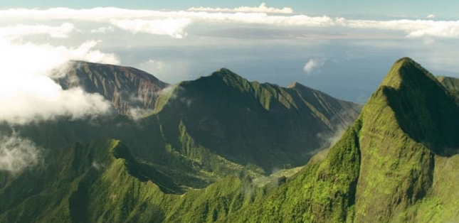 Kukui là đỉnh núi cao nhất của Mauna Kahalawai ở Hawaii, Mỹ có lượng mưa trung bình bao nhiêu mm?