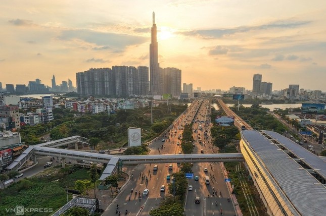 Thành phố nào dưới đây có đường bay nội thành sau sáp nhập?