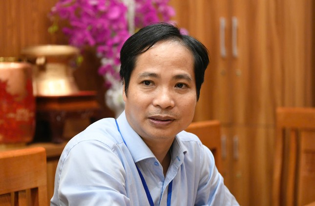 &apos;Nghẹt thở&apos; đua vào Trường Nguyễn Tất Thành, 1 chọi 18 ảnh 7