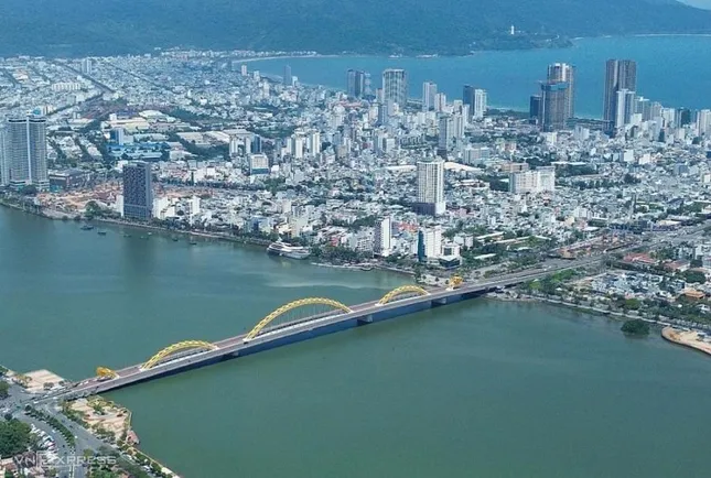 Of the 6 central cities, which is the smallest?